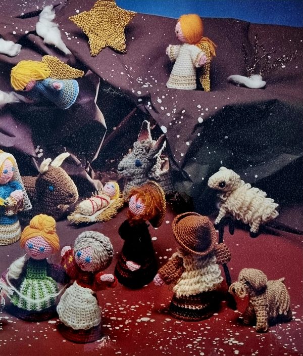 NATIVITY toy crochet pattern Mon Tricot MJ27 and MJ28 - Image 3