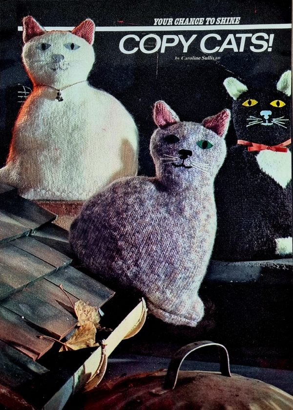 Cat cushion knitting pattern by Caroline Sullivan - Image 2